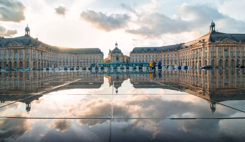 Learn French in Bordeaux: Wine Country Immersion Experience