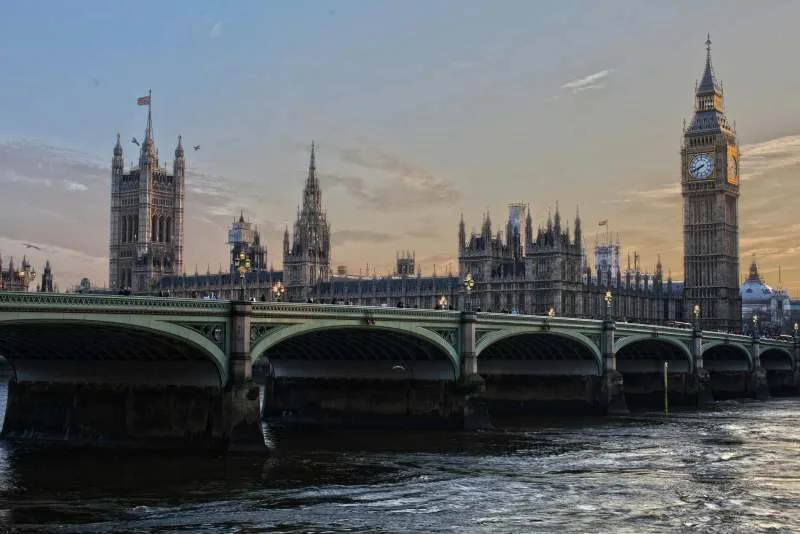 Séjour linguistique en Angleterre - Étudiant avec professeur anglais